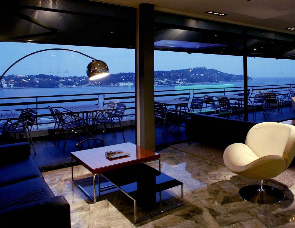 Hotel Le Versailles Villefranche-sur-Mer Exterior photo