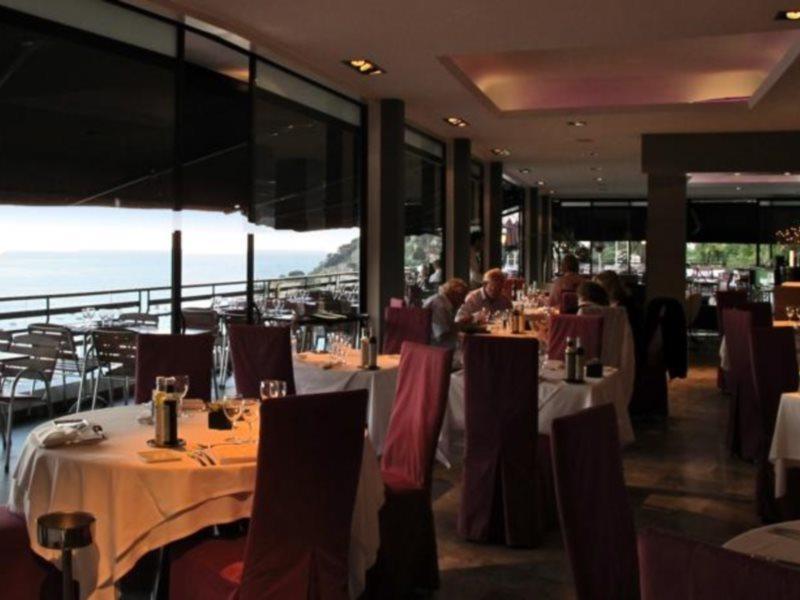 Hotel Le Versailles Villefranche-sur-Mer Exterior photo