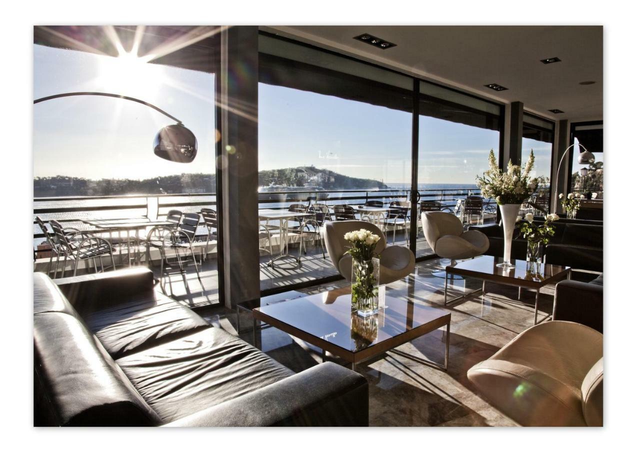Hotel Le Versailles Villefranche-sur-Mer Exterior photo
